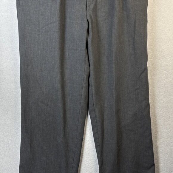 Hugo Boss Classic Dress Pants Men 34x32 Virgin Wool Pleated Academia Manager USA - Picture 1 of 8